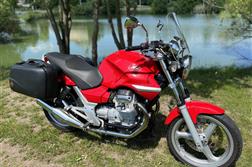 <span>Moto Guzzi</span> Breva 750