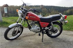 <span>Suzuki</span> GN 125